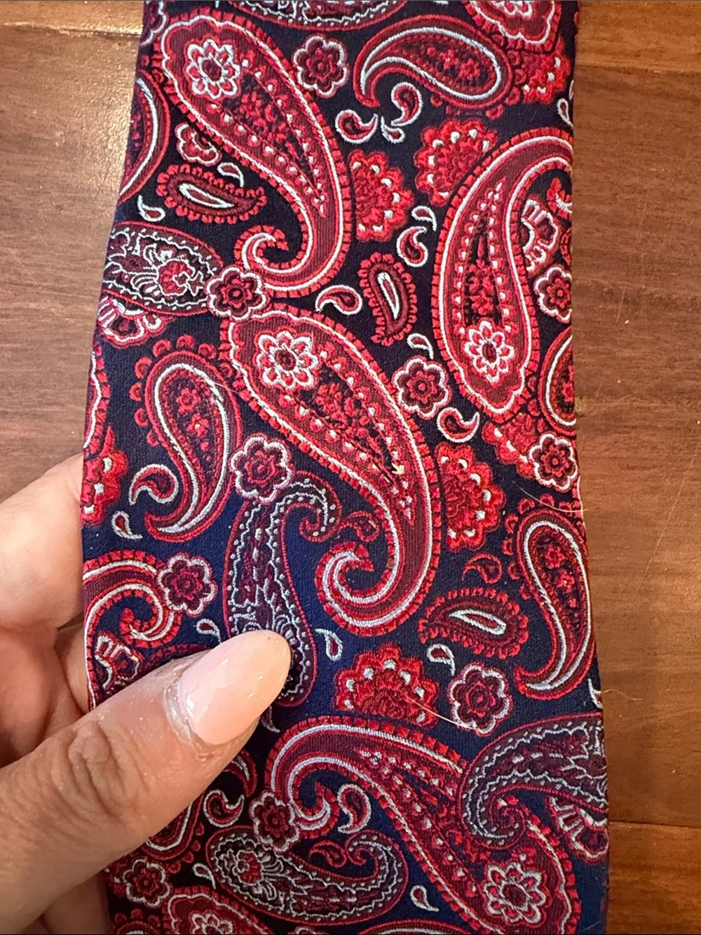 Men's Paisley Tie in Burgundy- Dillards